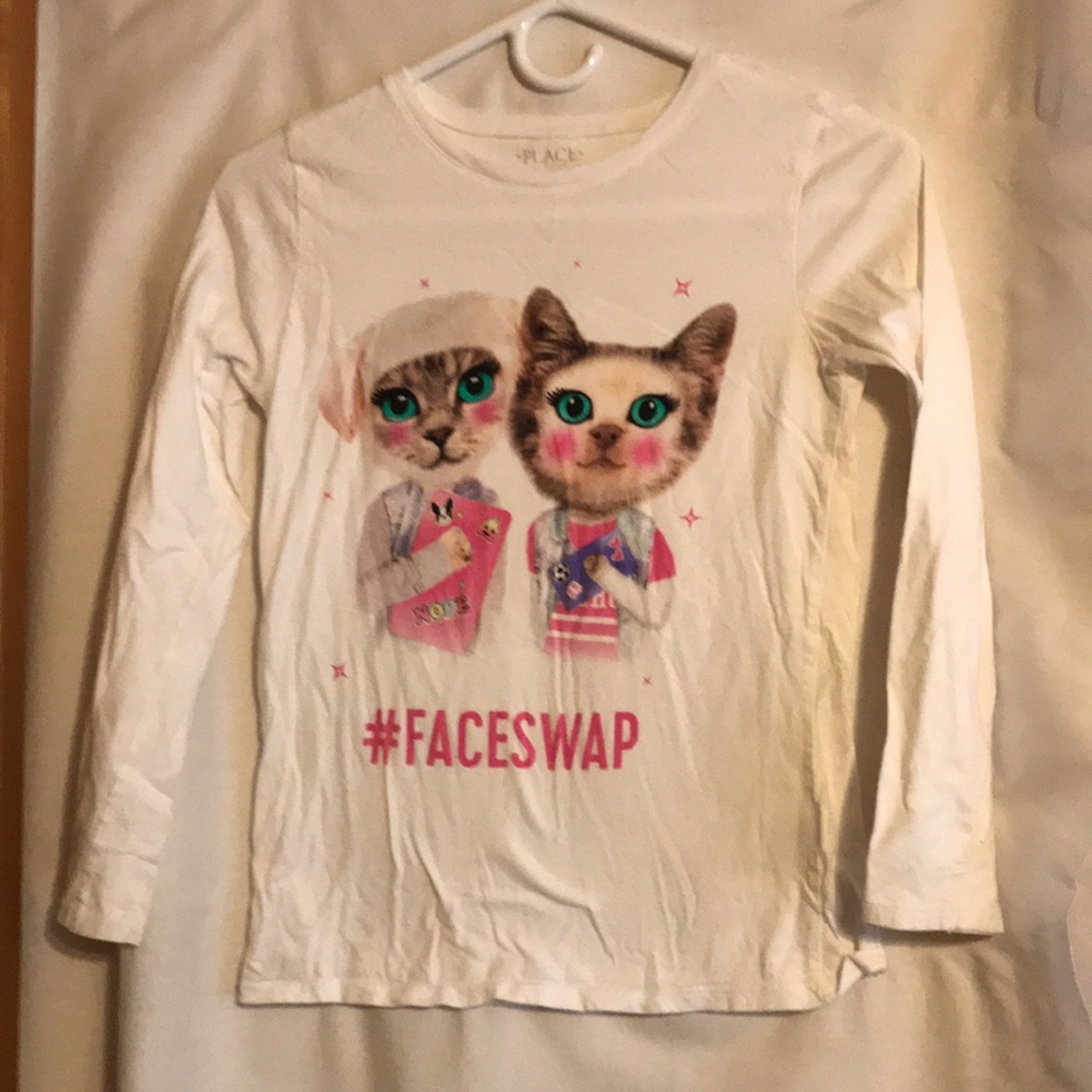 Girls long sleeve T-shirt